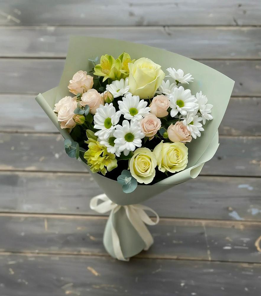 Букет цветов из: Альстромерии, Розы и Хризантемы в Лобаново