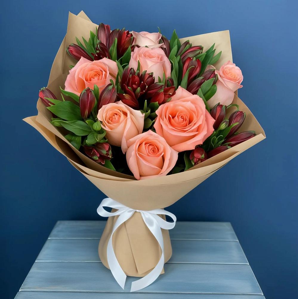 Букет цветов из: Розы и Альстромерии в Лобаново