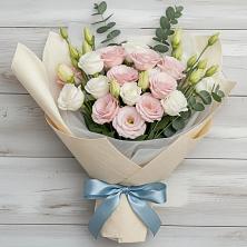Букет цветов из:  Лизиантусы в Лобаново