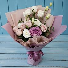 Букет цветов из:  Розы и Лизиантусы в Лобаново