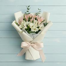 Букет цветов из:  Альстромерии в Лобаново