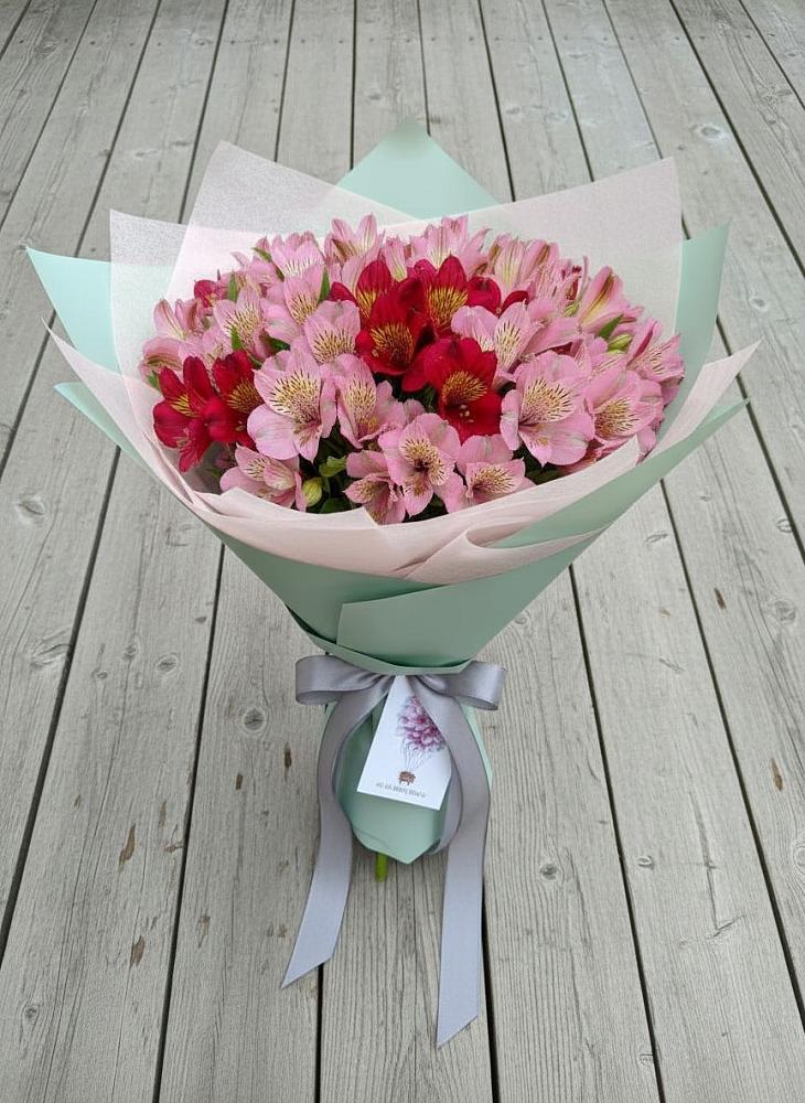Букет цветов из: Альстромерии в Лобаново