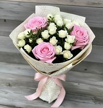 Букет цветов из:  Розы в Лобаново