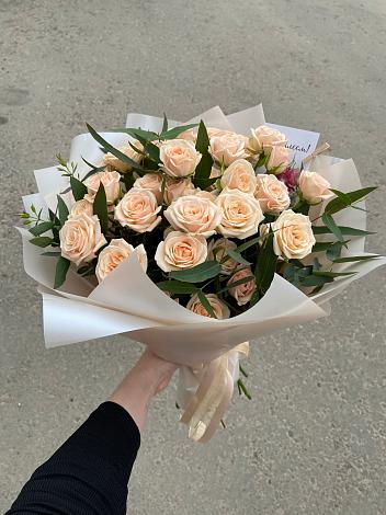 Букет Кремовые розы Латте в Лобаново