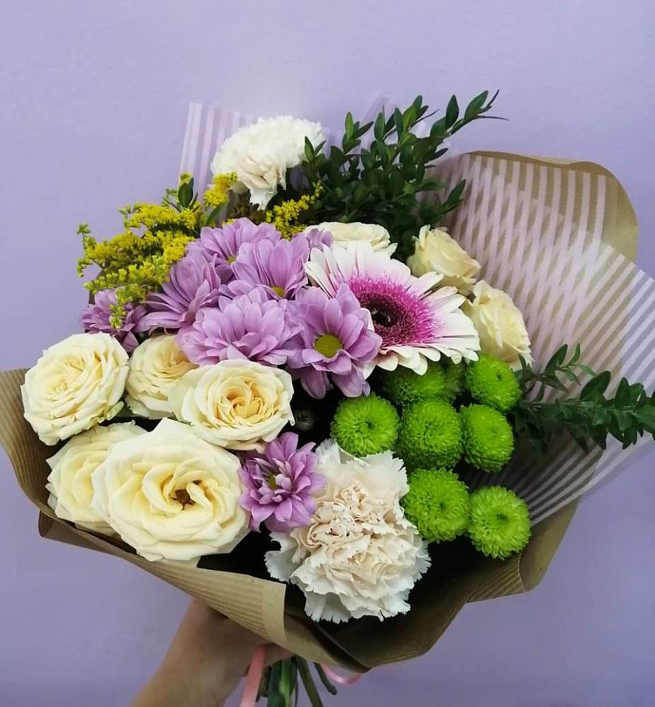 Букет цветов из: Хризантемы, Розы, Гвоздики и Герберы в Лобаново