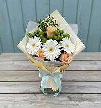 Букет цветов из:  Герберы, Розы и Хризантемы в Лобаново