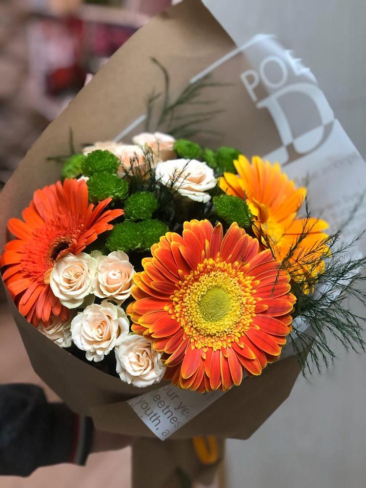 Букет цветов из: Герберы, Хризантемы и Розы в Лобаново